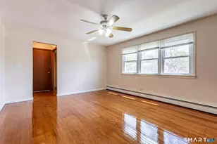 117 Elizabeth Ann Dr, New Haven, CT 06512 - Photo 10