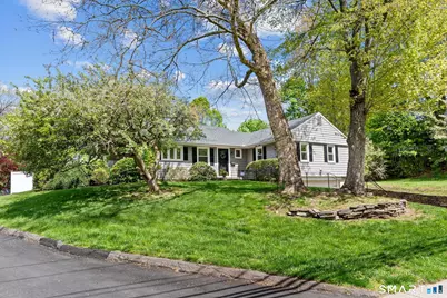 646 Fern Street, West Hartford, CT 06107 - Photo 2