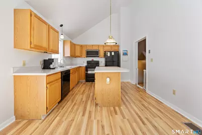 351 D Welton Way, Thomaston, CT 06787 - Photo 10