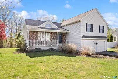 351 D Welton Way, Thomaston, CT 06787 - Photo 2