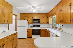 88 Spithead Rd, Waterford, CT 06385 - Photo 10