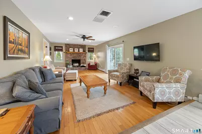 24 Concetta Lane, Bristol, CT 06010 - Photo 8