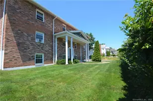 84 Broad St, Meriden, CT 06450 - Photo 2