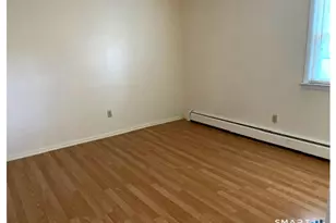 84 Broad St, Meriden, CT 06450 - Photo 10