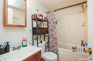 62 Dyke Ln, Stamford, CT 06902 - Photo 2