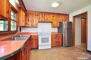 1782 Farmington Ave, Farmington, CT 06085 - Photo 14