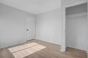 204 New Haven Ave, Derby, CT 06418 - Photo 18