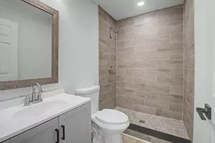 204 New Haven Ave, Derby, CT 06418 - Photo 20