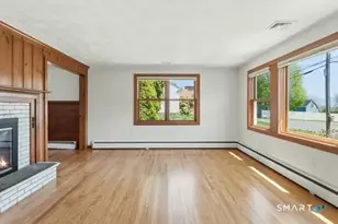 4 Judson Ave, Groton, CT 06355 - Photo 8