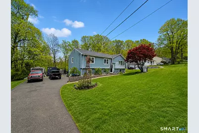 40 Booth Terrace, Hamden, CT 06518 - Photo 2