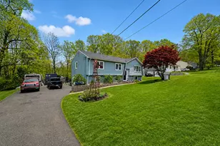 40 Booth Terrace, Hamden, CT 06518 - Photo 2