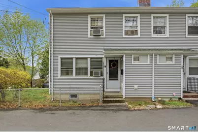 71 Cupheag Crescent, Stratford, CT 06614 - Photo 1