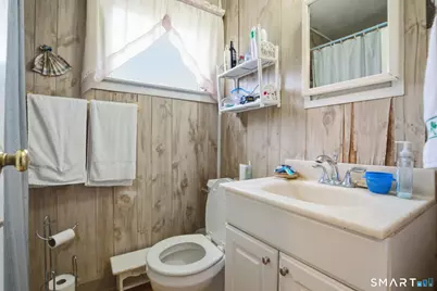 71 Cupheag Crescent, Stratford, CT 06614 - Photo 10