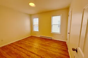 70 Lindley St, Bridgeport, CT 06604 - Photo 4