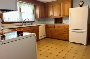 1 Hillcrest Rd, Enfield, CT 06082 - Photo 6