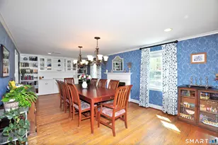 64 Mohegan Dr, West Hartford, CT 06117 - Photo 2