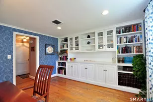 64 Mohegan Dr, West Hartford, CT 06117 - Photo 4
