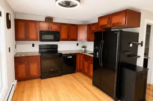 53 Prospect St, Torrington, CT 06790 - Photo 2