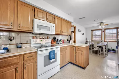 68 Village Street, North Haven, CT 06473 - Photo 16