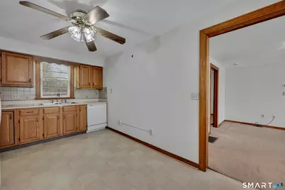 68 Village Street, North Haven, CT 06473 - Photo 8