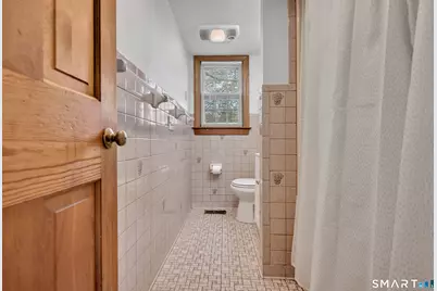68 Village Street, North Haven, CT 06473 - Photo 14