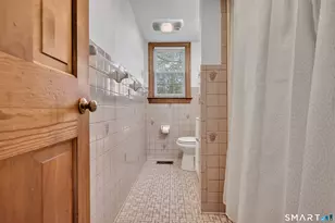 68 Village St, North Haven, CT 06473 - Photo 14