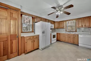 68 Village St, North Haven, CT 06473 - Photo 6