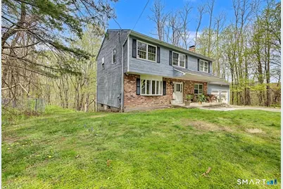 6 Jacklin Road, Bethel, CT 06801 - Photo 2