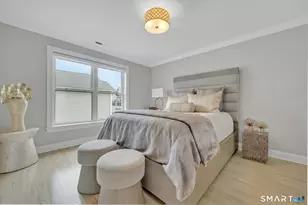 35 Terrace Pl, Stamford, CT 06902 - Photo 20