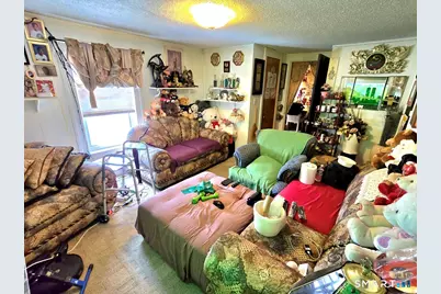 260-262 Burnside Avenue, East Hartford, CT 06108 - Photo 20
