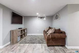 60 Dalewood Rd, Newington, CT 06111 - Photo 22