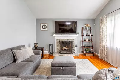 60 Dalewood Road, Newington, CT 06111 - Photo 6