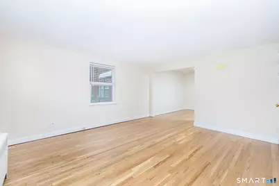 47 Arnold Way #47, West Hartford, CT 06119 - Photo 4