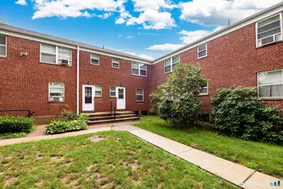 47 Arnold Way #47, West Hartford, CT 06119 - Photo 20