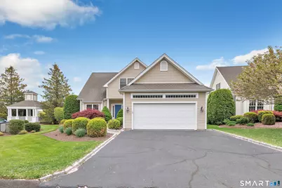 17 Waterford Lane, Shelton, CT 06484 - Photo 2