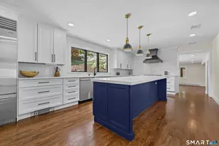 53 W Hill Cir, Stamford, CT 06902 - Photo 1