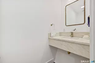 53 W Hill Cir, Stamford, CT 06902 - Photo 26