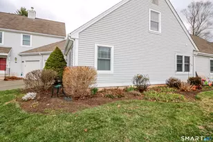 1002 Briarwood Ct, Rocky Hill, CT 06067 - Photo 18