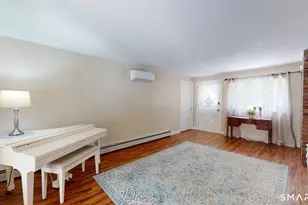 11 Hemlock Dr, Enfield, CT 06082 - Photo 10