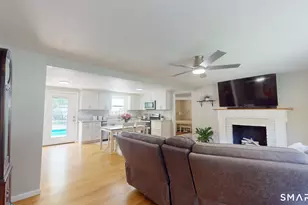 11 Hemlock Dr, Enfield, CT 06082 - Photo 8