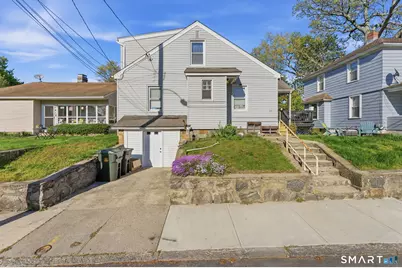 59 Raymond Street, New London, CT 06320 - Photo 1