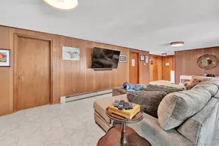 484 New England Ln, Orange, CT 06477 - Photo 24
