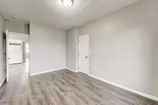 100 Broad St, New Britain, CT 06053 - Photo 18