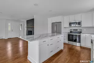11 Carriage Dr, Shelton, CT 06484 - Photo 8