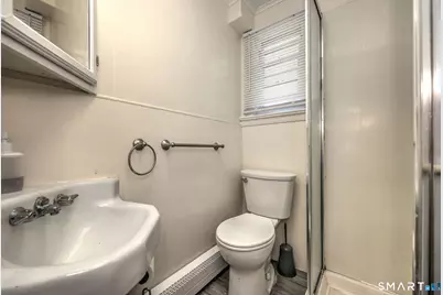 220 Broadway, Milford, CT 06460 - Photo 16