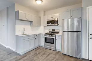 109 Grove St, New Britain, CT 06053 - Photo 10