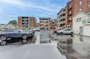 109 Grove St, New Britain, CT 06053 - Photo 6