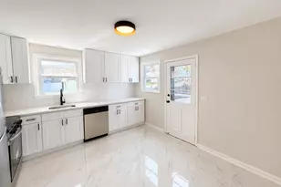 405 Wilcoxson Ave, Stratford, CT 06614 - Photo 2