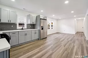 38 Young St, Waterbury, CT 06704 - Photo 14