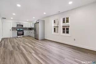 38 Young St, Waterbury, CT 06704 - Photo 12